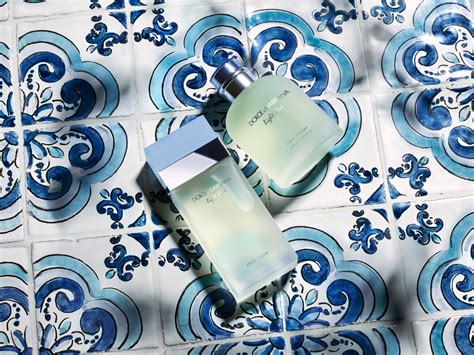 dolce gabbana light blue es para hombre o mujer|More.